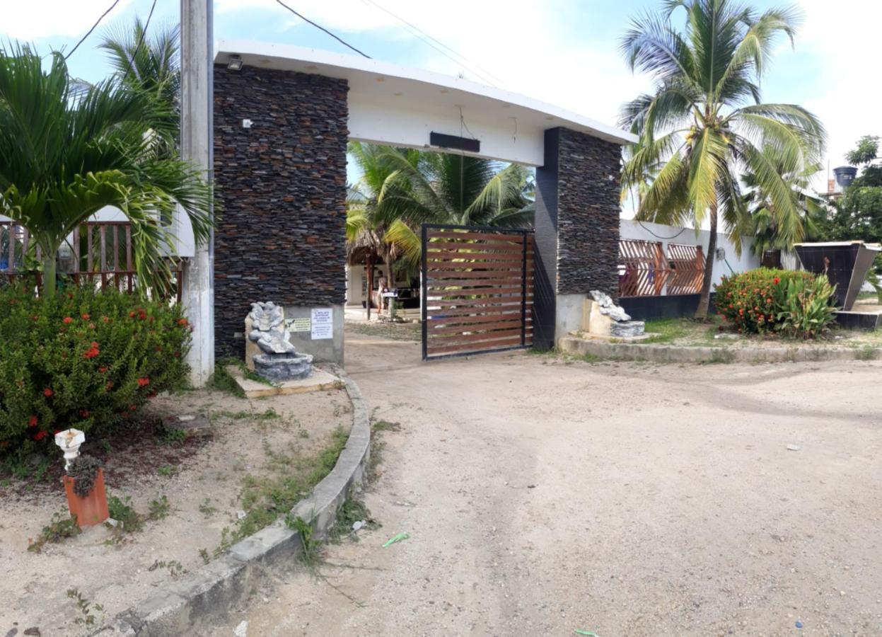 Hotel Covenas Playas Tropicales Exterior foto